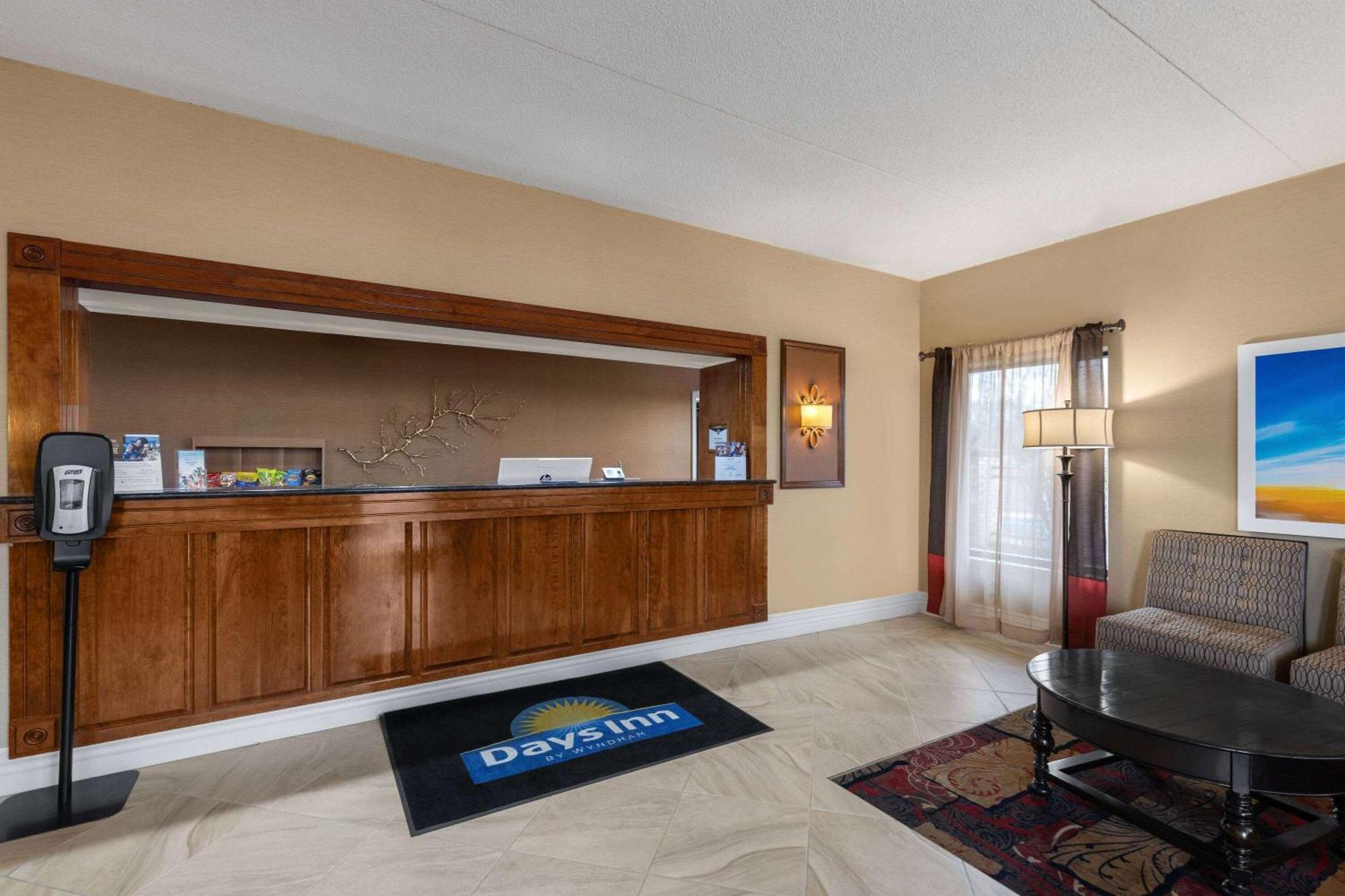 Days Inn By Wyndham Columbia Kentucky Exterior foto