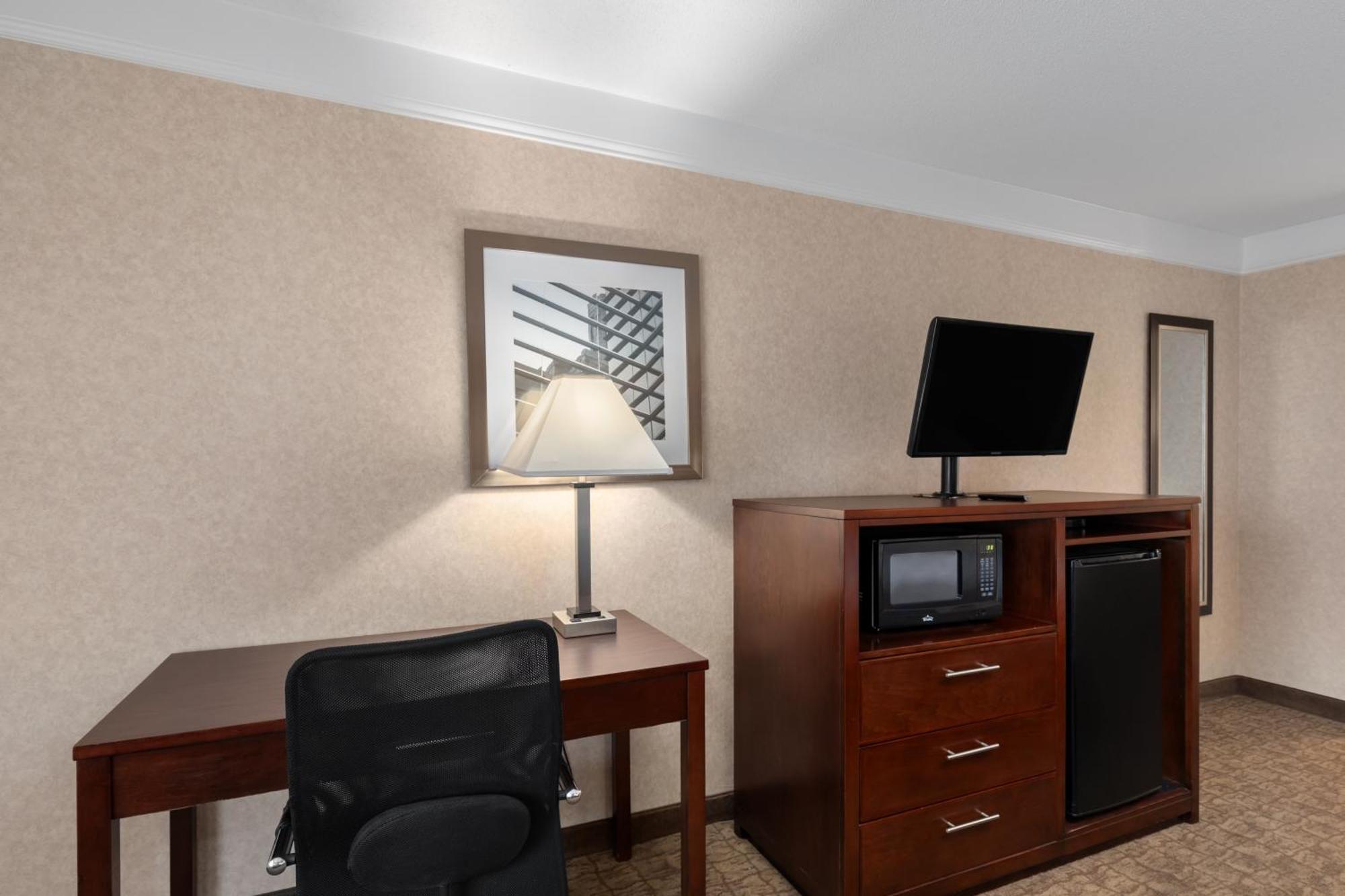 Days Inn By Wyndham Columbia Kentucky Exterior foto