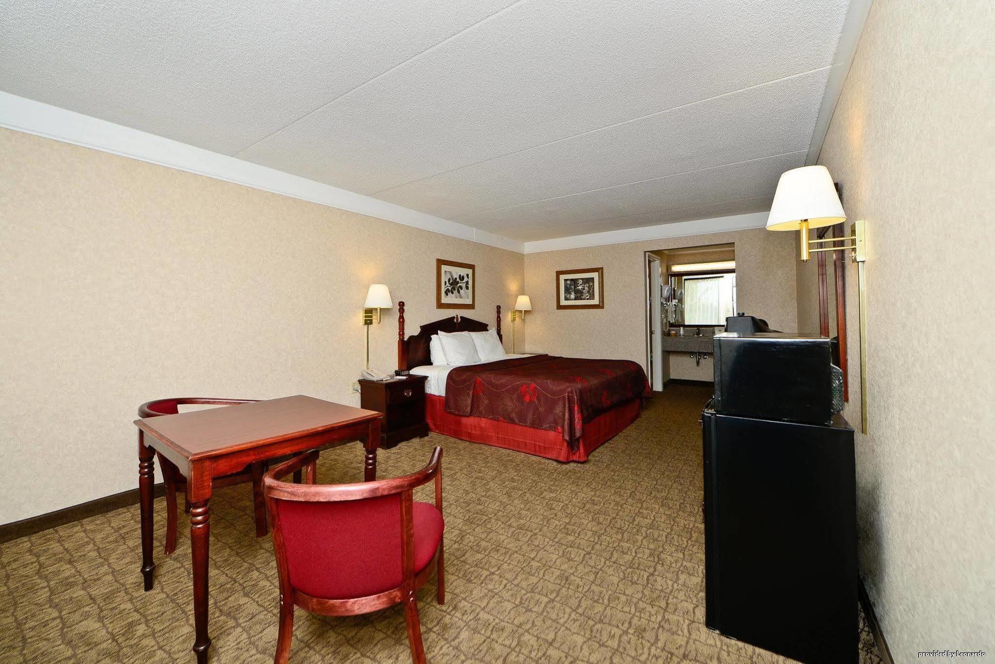 Days Inn By Wyndham Columbia Kentucky Exterior foto