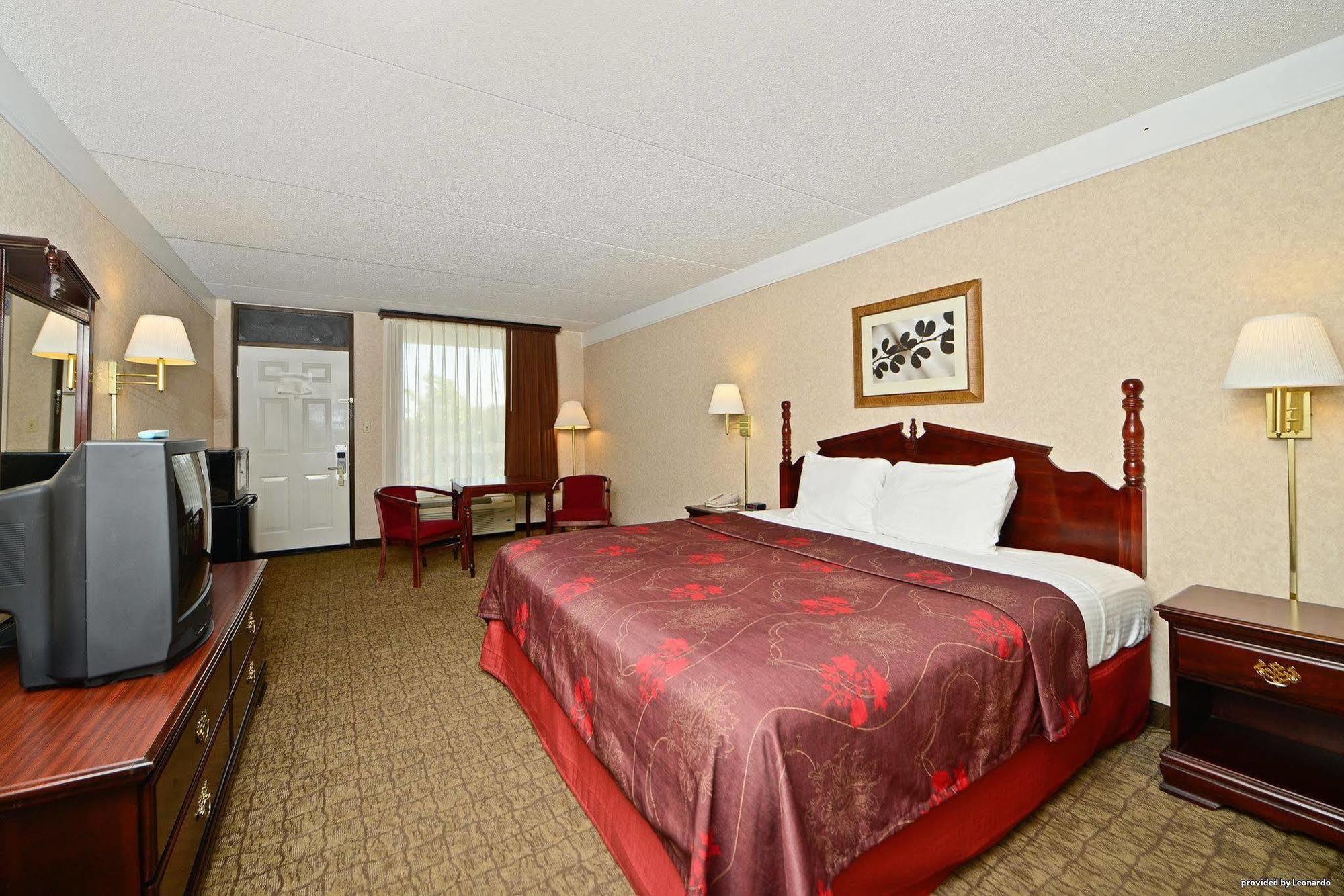 Days Inn By Wyndham Columbia Kentucky Exterior foto